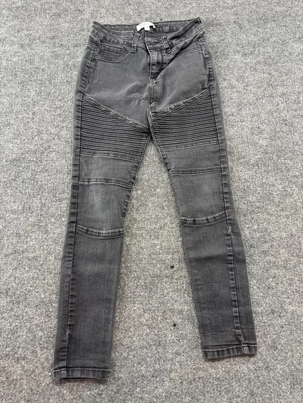 Cello Jeans Skinny Jeans Juniors 5 Gray Charcoal Wash Moto Pleated 25 Inseam